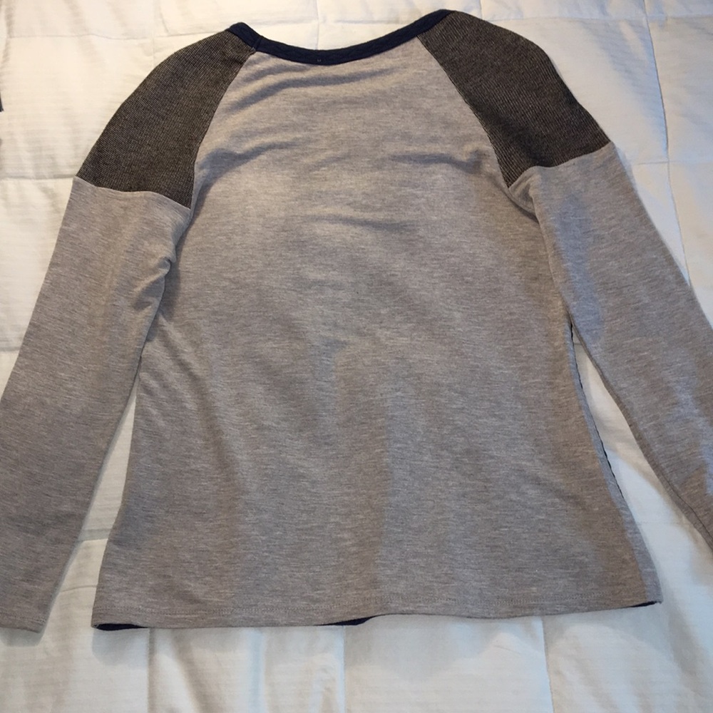 Quintessential Quilted Sweatshirt - Picture 5 of 5
